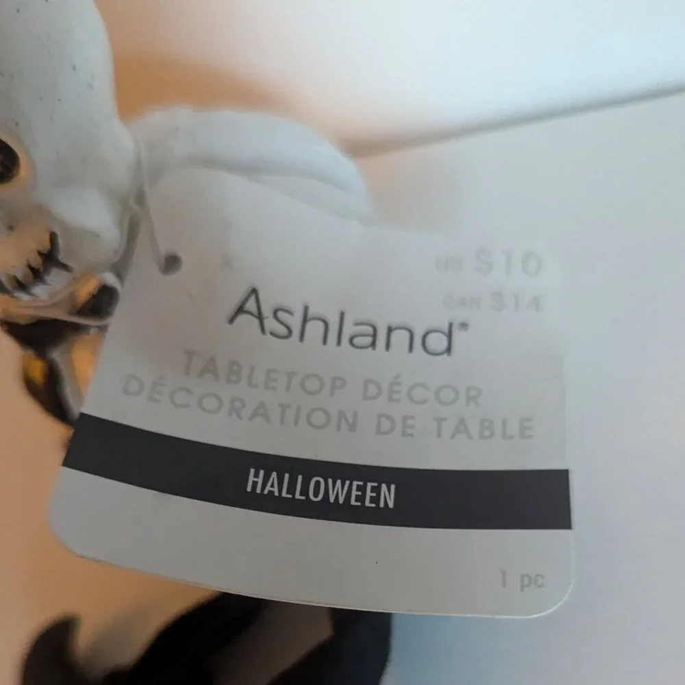 Ashland eerie black